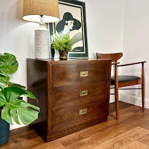 Mid Century Campaign Oak Bachelors Chest, 3 Drawer Henredon Style Bedside Commode