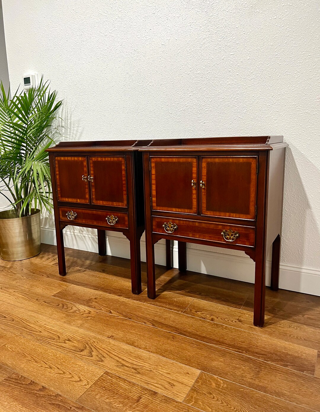 Drexel Heritage Nightstands Vintage Banded Mahogany Etsy