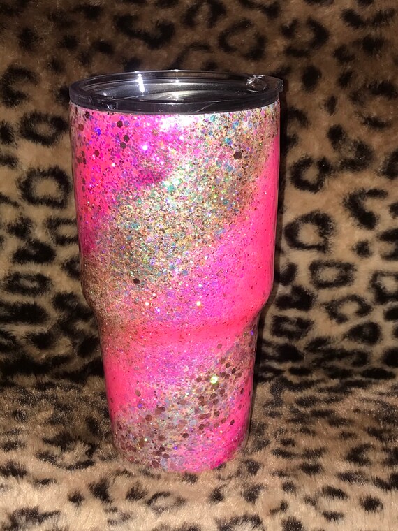 Light pink glitter swirl epoxy tumbler