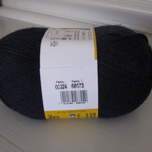 Regia solid Sock Yarn Uni 0324 navy 324 - 75% wool 25 nylon superwash fingering 100 grams 462 yards