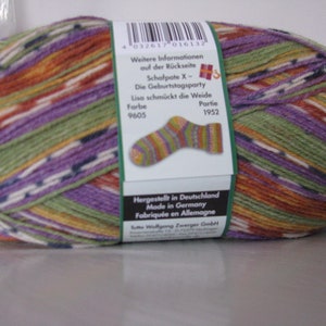 # 9604 only tv18,tv2 Opal Sock Yarn Schafpate #10 75 percent wool 25 nylon 100 grams 462 yards superwash fingering