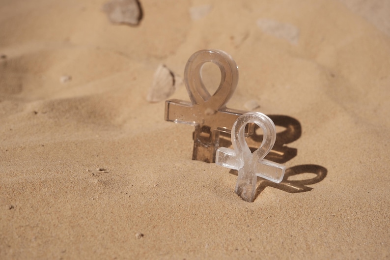 Ankh egyptisk kristallamulett med livets nyckel | Rosa klar rökkvarts bild 7
