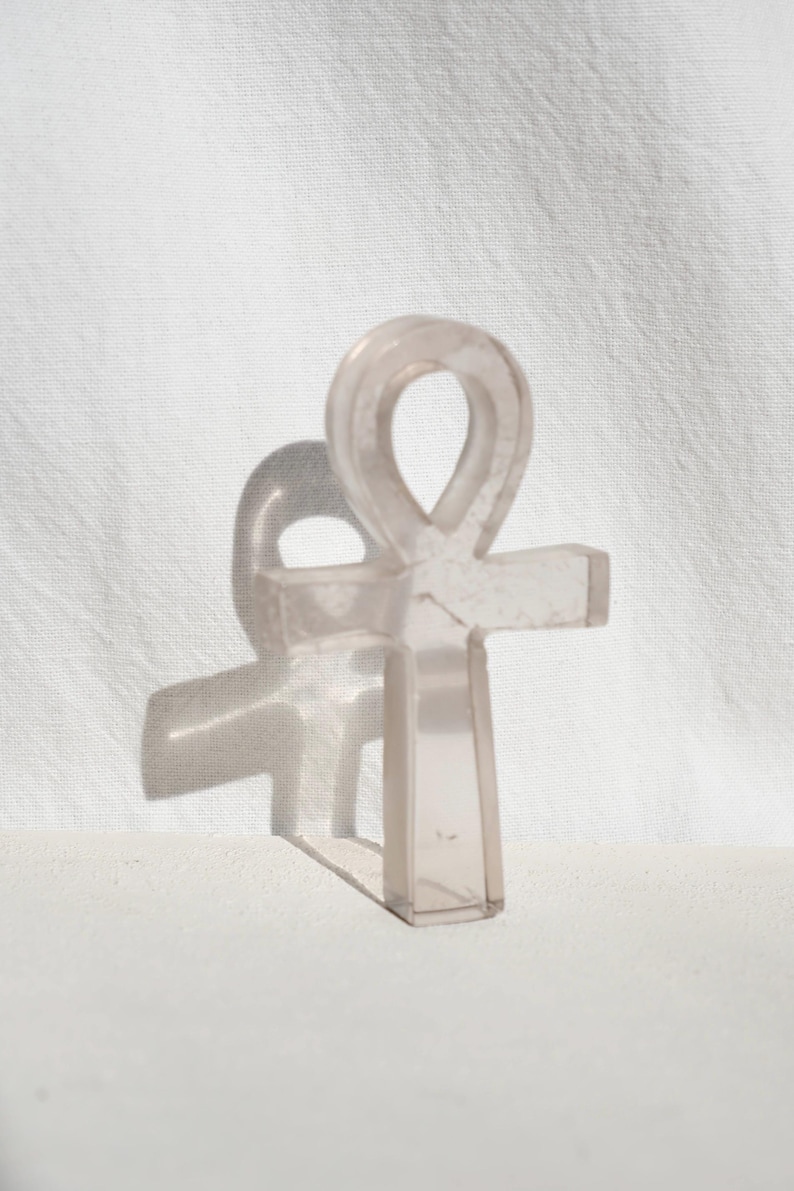 Ankh egyptisk kristallamulett med livets nyckel | Rosa klar rökkvarts bild 3