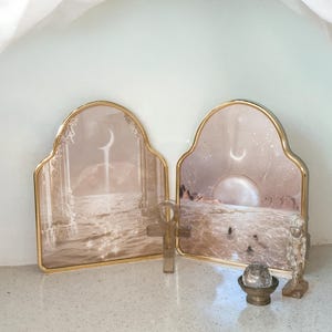 Luna Portal Mondkind vergoldeter Messing Bogen Print Bild 2