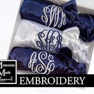 Bridesmaid Robes, Bridal Robe, Bridesmaid Proposal, Satin Robe, Embroidered Robe, Navy, blush, Bridesmaid Gifts, Robes for Bridesmaids