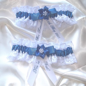 Personalisiertes Royal Blau Satin Strumpfband Hochzeit: Spitze Brautgeschenk