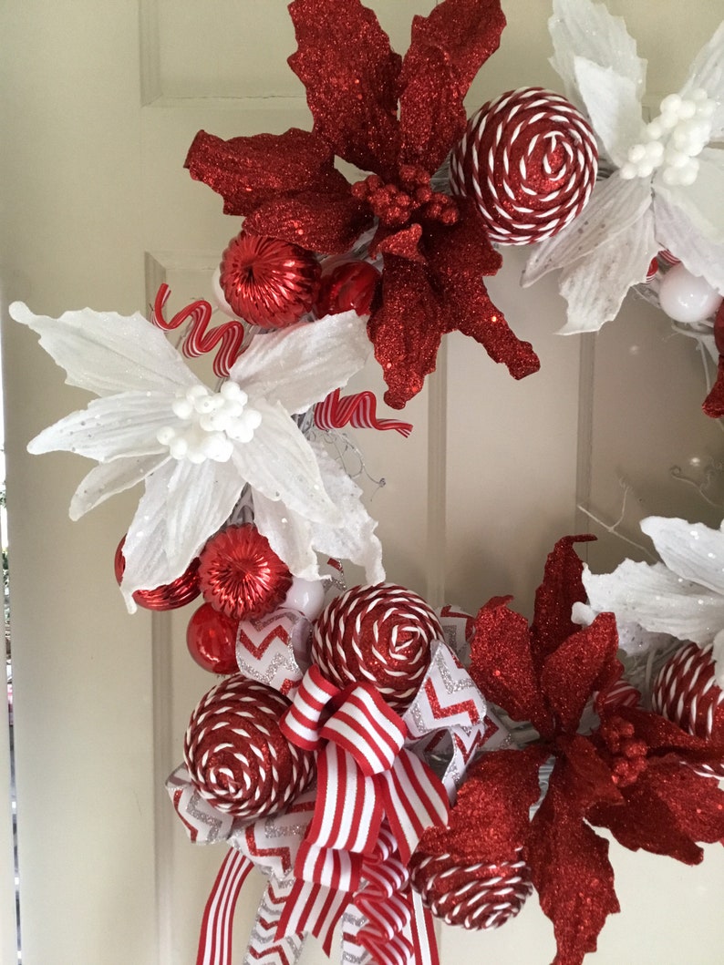 Red and White Peppermint and Poinsettia Christmas Wreath. Festive ...