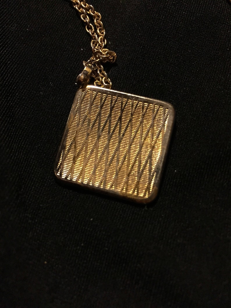 Damascene necklace Save 15/% Vtg square fob,22 inch chain collectible jewelry bird pendant costume jewelry blk gold jewelry