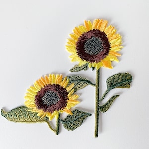 Sunflower Iron-on Patch, Yellow Flower Embroidered Patches, Floral Applique Badge, Decorative Flower DIY Craft, Flower Garden Lover Gift