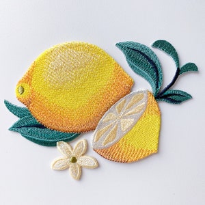 Lemon Iron-On Patch, Citrus Fruit Badge, Embroidered Fruity Applique, DIY for Embroidery Enthusiasts and Summer Lovers