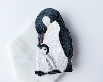 Penguin Patch, Iron ons for T Shirt, Animal Iron on Patch, Mom and Baby or Dad and Baby Penguin Embroidered Applique, Cloths Iron on Badge