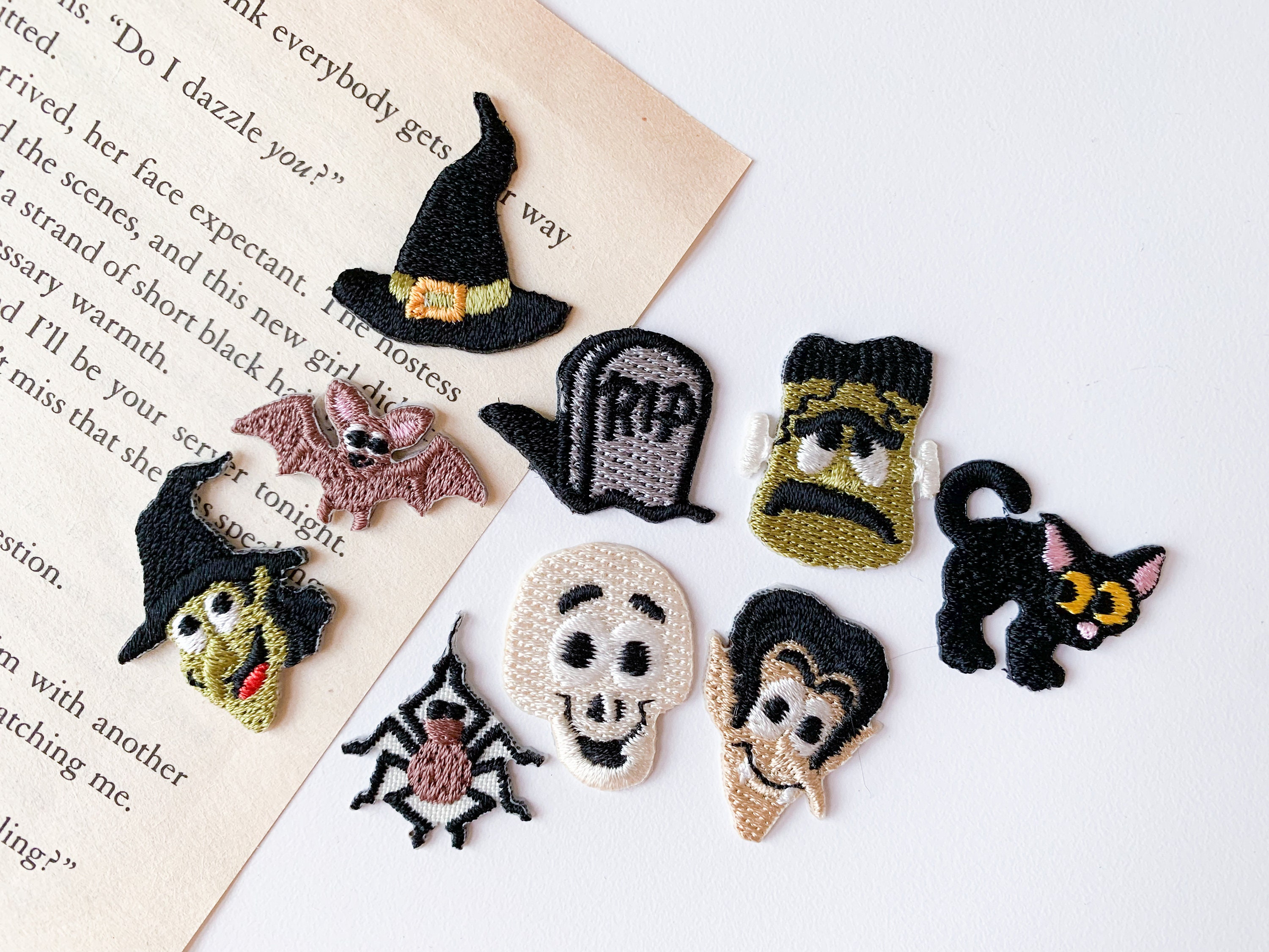 Patch Ricamata A Forma Di Pipistrello - 12x7,5 Cm, Da Stirare O Cucire Su Abiti E Borse, Decorazione Halloween