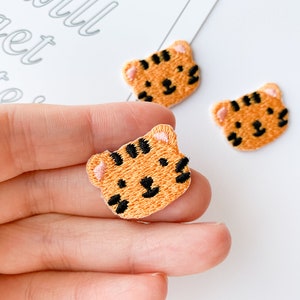 Set of Mini Tiger Face Iron on Patches, Baby Tiger Embroidered Applique Badge, Animal Face Embroidery for Cloths Bag Hat Pouch