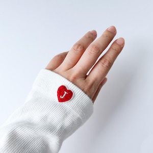 Parches termoadhesivos con letras de corazón en miniatura: bordado personalizado con alfabeto, estilo coqueto, decoración DIY adorable, parche con nombre personalizado