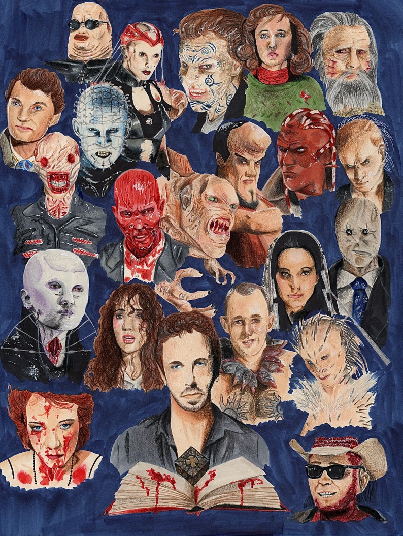 Może przedstawiać: Aquarela przedstawiająca r&oacute;żne postacie z film&oacute;w grozy, w tym Pinheada z Hellraisera, Cenobit&oacute;w, Freddy'ego Krugera i stworzenie z The Thing. Postacie są przedstawione na ciemnoniebieskim tle z krwawą książką w środku.