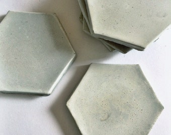 Dessous de verre rustique en béton hexagonal (Ensemble de quatre)