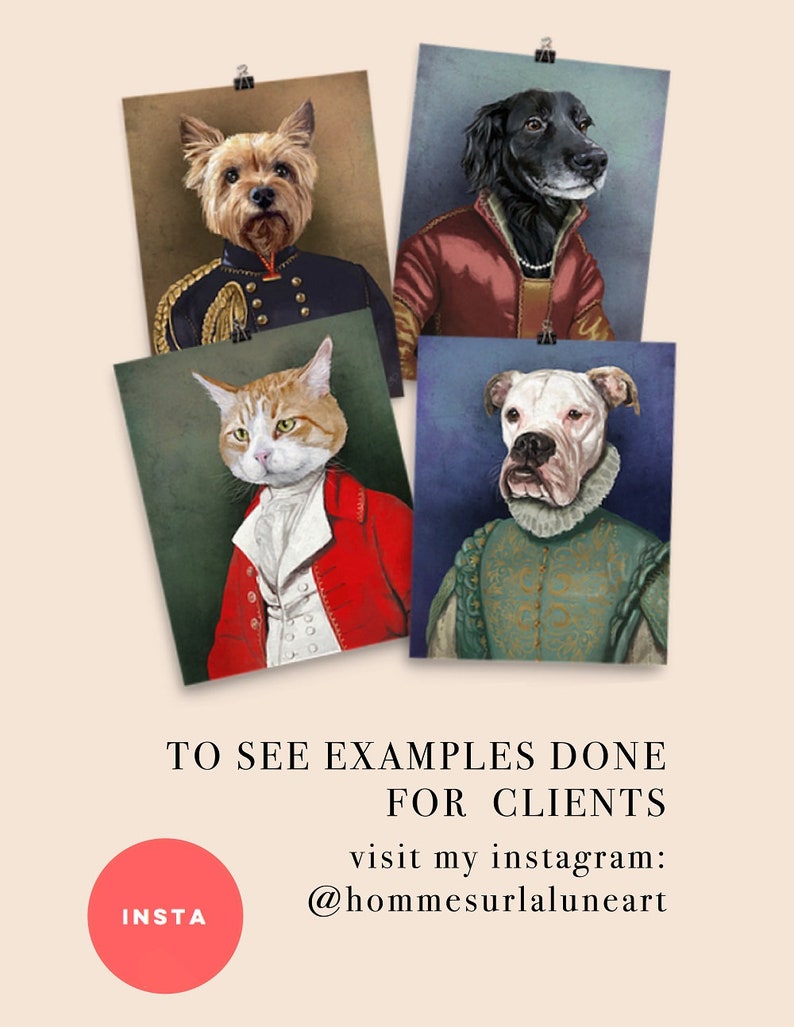 Puede incluir: Cuatro pinturas digitales de mascotas con ropa de estilo renacentista. Las pinturas est&aacute;n enmarcadas y colgadas en una pared. Las mascotas incluyen un Yorkshire Terrier, un Labrador Retriever negro, un gato atigrado y un Bulldog blanco.