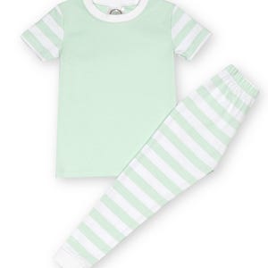Monogram vårpyjamas, påskpyjamas, matchande pyjamas, familjepyjamas, tulpanblommonogram, kortärmat och byxset bild 5