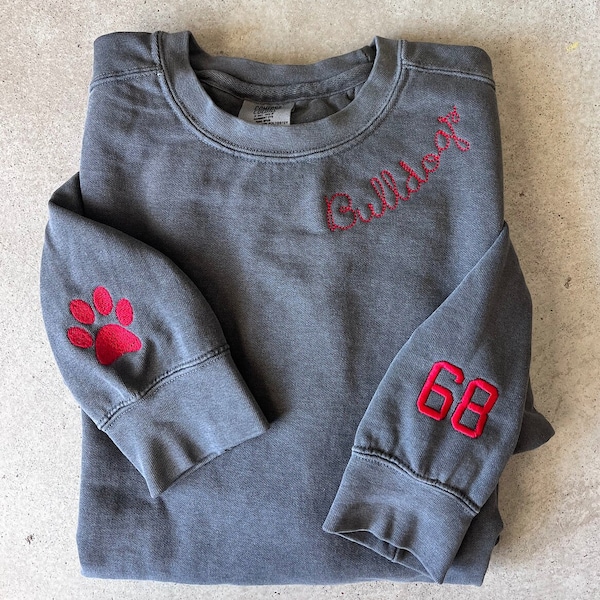 Custom Embroidered Comfort Colors, High school Mascot Embroidered Sweatshirt, Comfort Colors Embroidered Collar, Football Fan Pullover