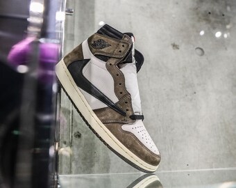 Jordan 1 High OG TS SP Sail Dark Mocha In vendita- Scarpe, Sneakers, Basket, Sneakers da uomo, Sneakers da donna