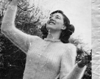Lady's Cardigan Vintage 1940's Knitting Pattern 32-36" pecho en Fuzzy Wuzzy Angora P&B Patons 255 descarga en pdf