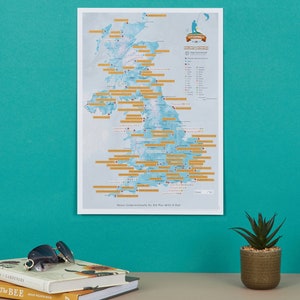 Poster de carte de pêche au Royaume-Uni à gratter - Cadeau personnalisé pour les amateurs de pêche - Avec des pêcheries, des lacs et des réservoirs du Royaume-Uni