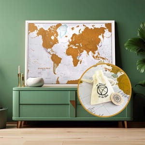 Scratch the World®-kartan – Detaljerad resepresent med mynt (inramad)