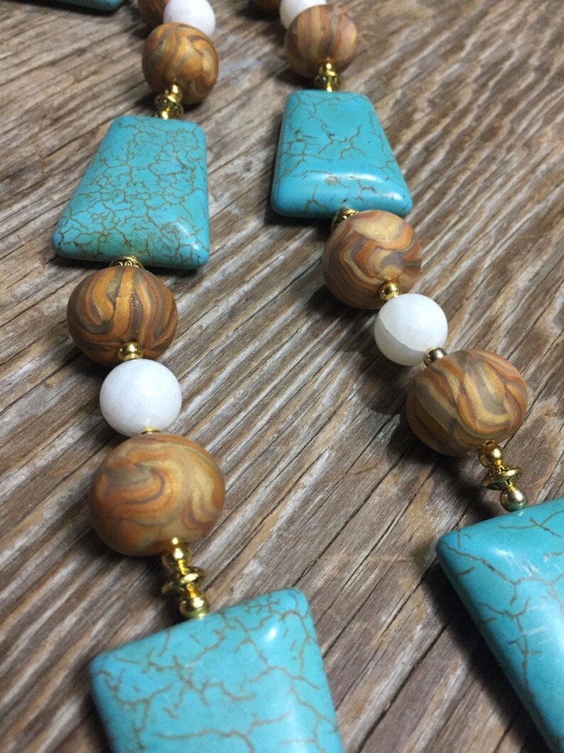 Bold Unique Gold Turquoise /& White Handmade Statement Necklace Roma