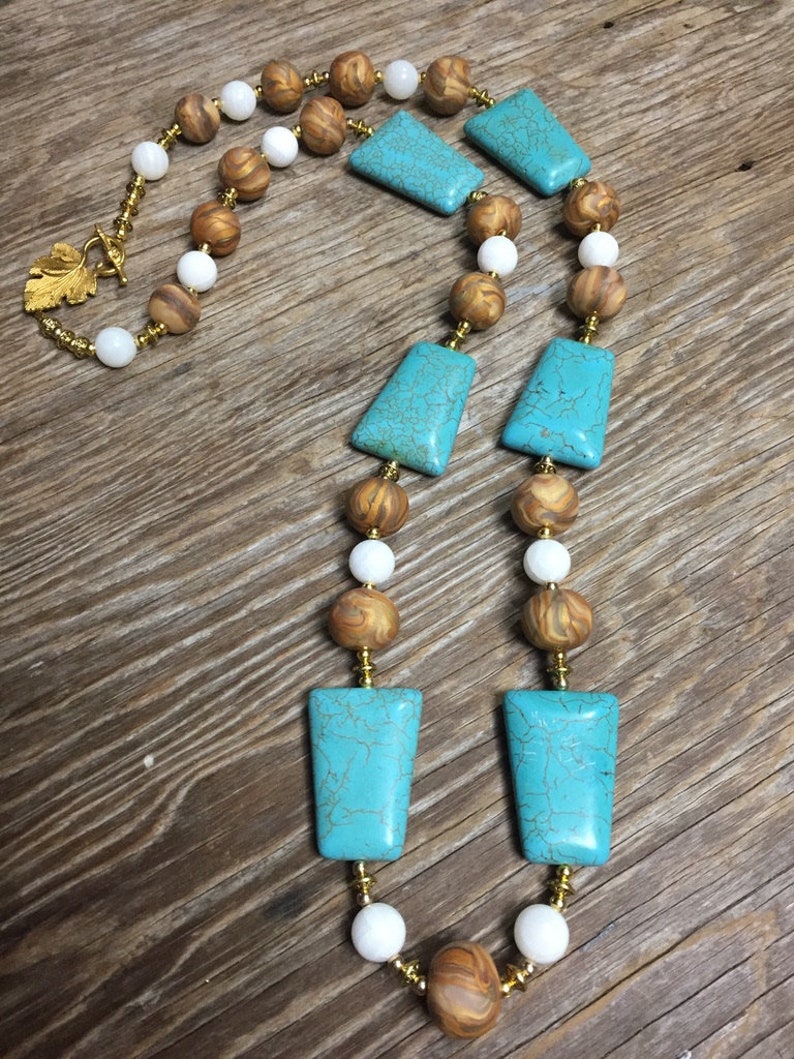 Bold Unique Gold Turquoise /& White Handmade Statement Necklace Roma