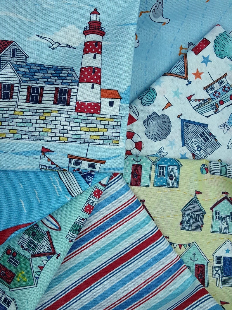 BEACHCOMBER Coastal Scenic Cotton fabric Makower 55 cm x 50 cm larger available