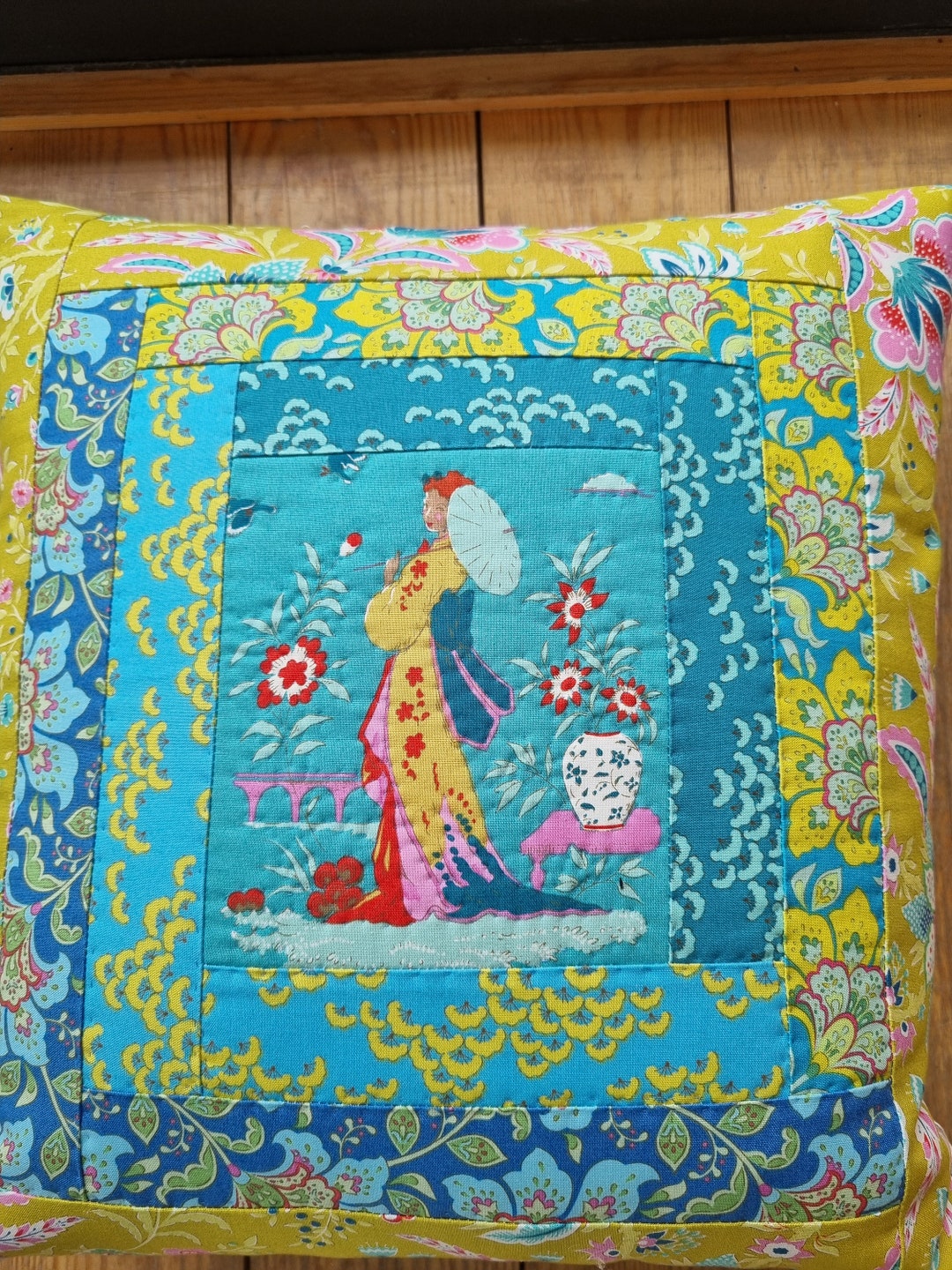 green-geisha-log-cabin-cushion-kit-tilda-bloomsville-log-cabin