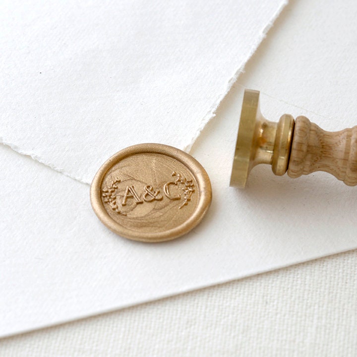 26 Letter Custom Floral Name Wax Seal Stamp - V: Botanical Wax Seal Stamp  with Full Name & Initial Name