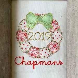 Country Quilted Christmas wreath with bow applique vintage blanket stitch monogram frame farmhouse machine embroidery design
