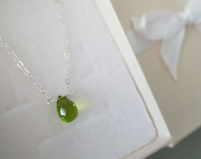 Tiny Peridot Quartz necklace choker Sterling Silver or Gold Fill green teardrop gemstone necklace simple August Birthstone jewellery gift