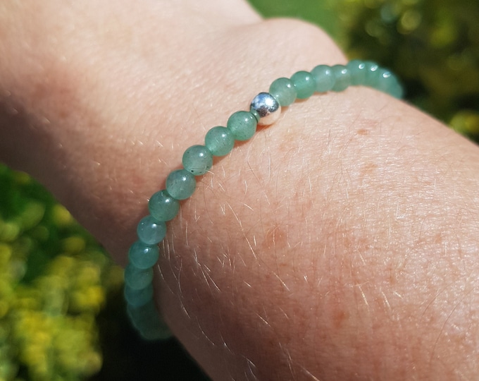 GREEN AVENTURINE stretch Bracelet Sterling Silver or Gold Fill tiny 4mm green bead Bracelet heart Chakra jewellery gift Aventurine jewelry