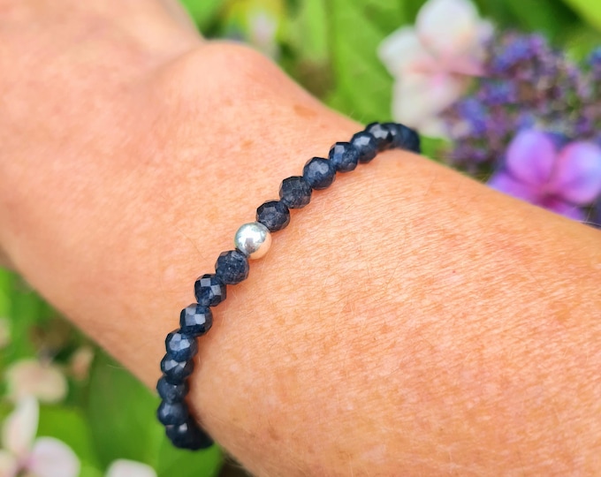 Sapphire stretch Bracelet Sterling Silver or Gold Fill tiny faceted dark blue gemstone bead Bracelet September Birthstone jewellery gift