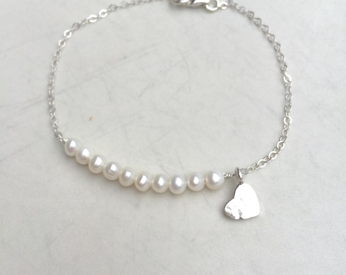 Tiny Freshwater seed Pearl bracelet with hammered heart in Gold Fill or Sterling Silver real pearl June Birthstone jewellery gift for her