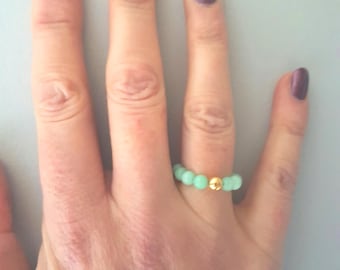 Aqua GREEN JADE RING Sterling Silver stretch ring beaded green gemstone bead ring green stacking ring Jade arthritis chakra jewellery gift