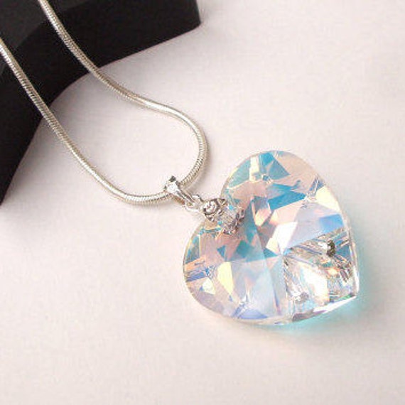 CRYSTAL HEART PENDANT CRYSTAL HEART PENDANT