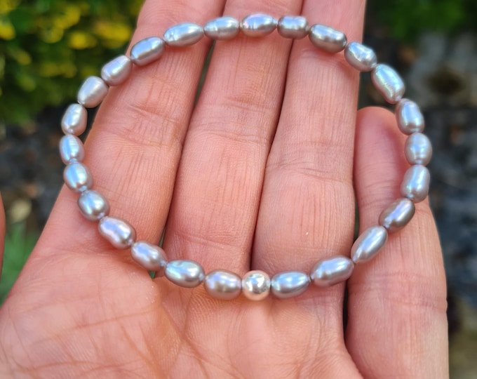 Grey Freshwater Pearl STRETCH Bracelet Sterling Silver or Gold Fill small grey Rice pearl Bracelet June Birthstone jewellery gift for her