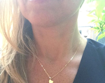Tiny 24K Gold Fill heart necklace small Gold hammered heart necklace Gold heart choker gold pendant wedding anniversary jewellery gift wife