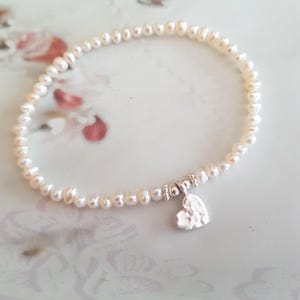 Tiny Freshwater Pearl STRETCH Bracelet Sterling Silver hammered heart small white seed pearl Bracelet simple real pearl jewellery gift mum