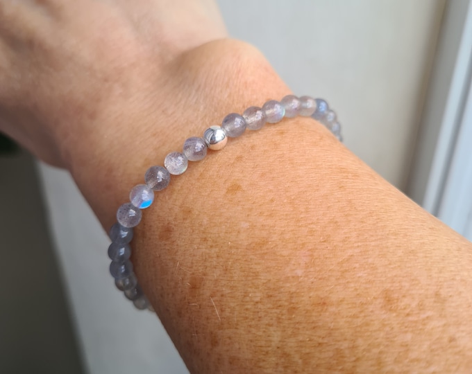 Tiny LABRADORITE stretch Bracelet Sterling Silver or Gold Fill beaded bracelet 4mm grey gemstone Bead Bracelet Yoga Chakra jewellery Gift