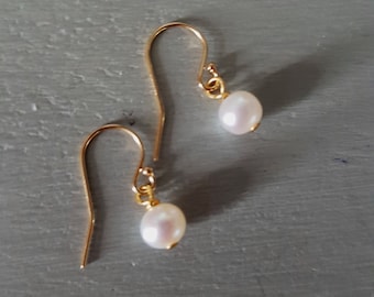14K Gold Fill Small pearl drop earrings simple tiny 5mm AA Freshwater pearl earrings white pearl drop earrings bridal earrings gift for her