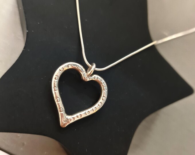 Sterling Silver hammered HEART necklace Handmade Open heart pendant Valentines gift for her wife mum