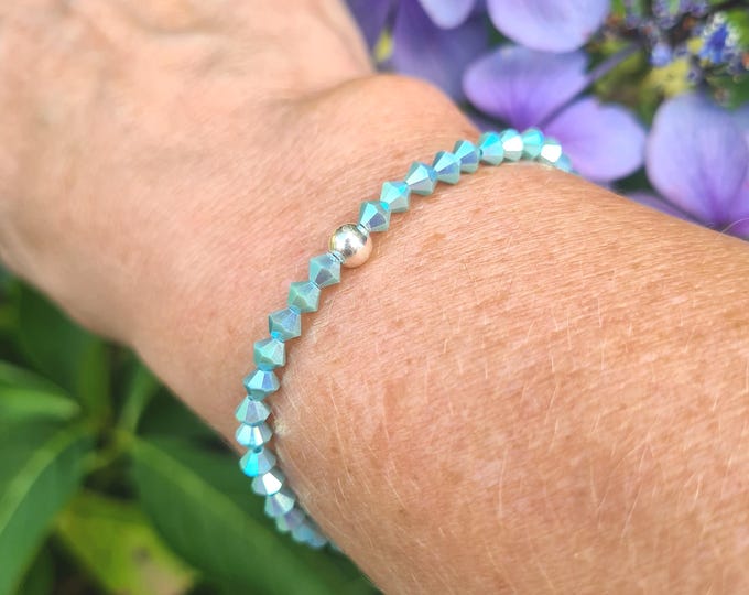 Green opal crystal stretch bracelet with Sterling Silver or 14K Gold Fill bead - Elasticated Jewellery gift