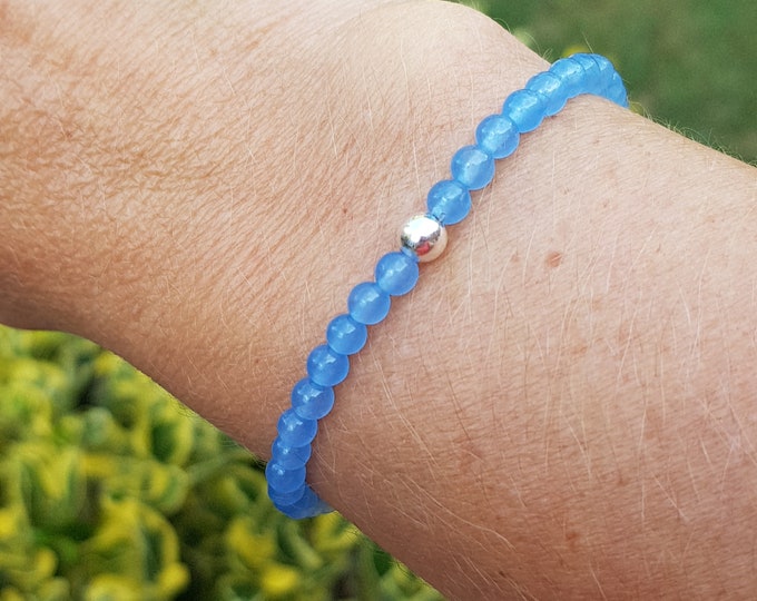 Blue Jade stretch Bracelet Sterling Silver tiny 4mm blue bead bracelet stacking small Beaded bracelet, healing jewellery Heart chakra