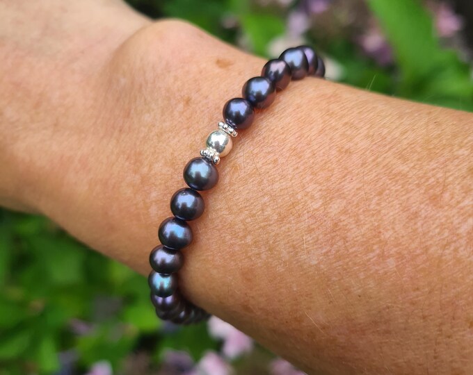 Peacock Freshwater Pearl stretch bracelet Sterling Silver Gold real 6mm blue black pearl bracelet June Birthstone jewellery gift anniversary