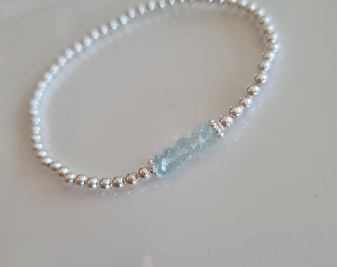 Tiny AQUAMARINE stretch Bracelet Sterling Silver / Gold light blue gemstone bead Bracelet stacking March Birthstone jewellery gift Arthritis