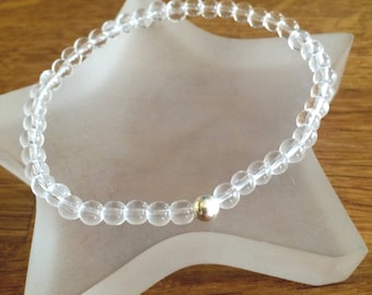 CLEAR QUARTZ stretch Bracelet with Sterling Silver or 14K Gold Filled accent bead  - April Birthstone jewellery gift for mum daughter girl